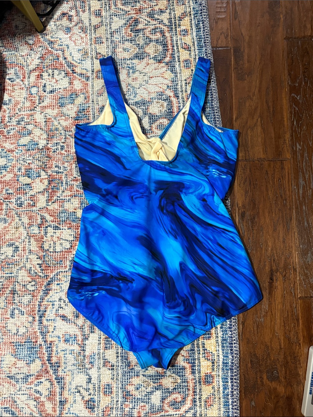 Miraclesuit Blue Printed Faux Wrap One Piece Swimsuit SZ 16DD EUC - Picture 2 of 5